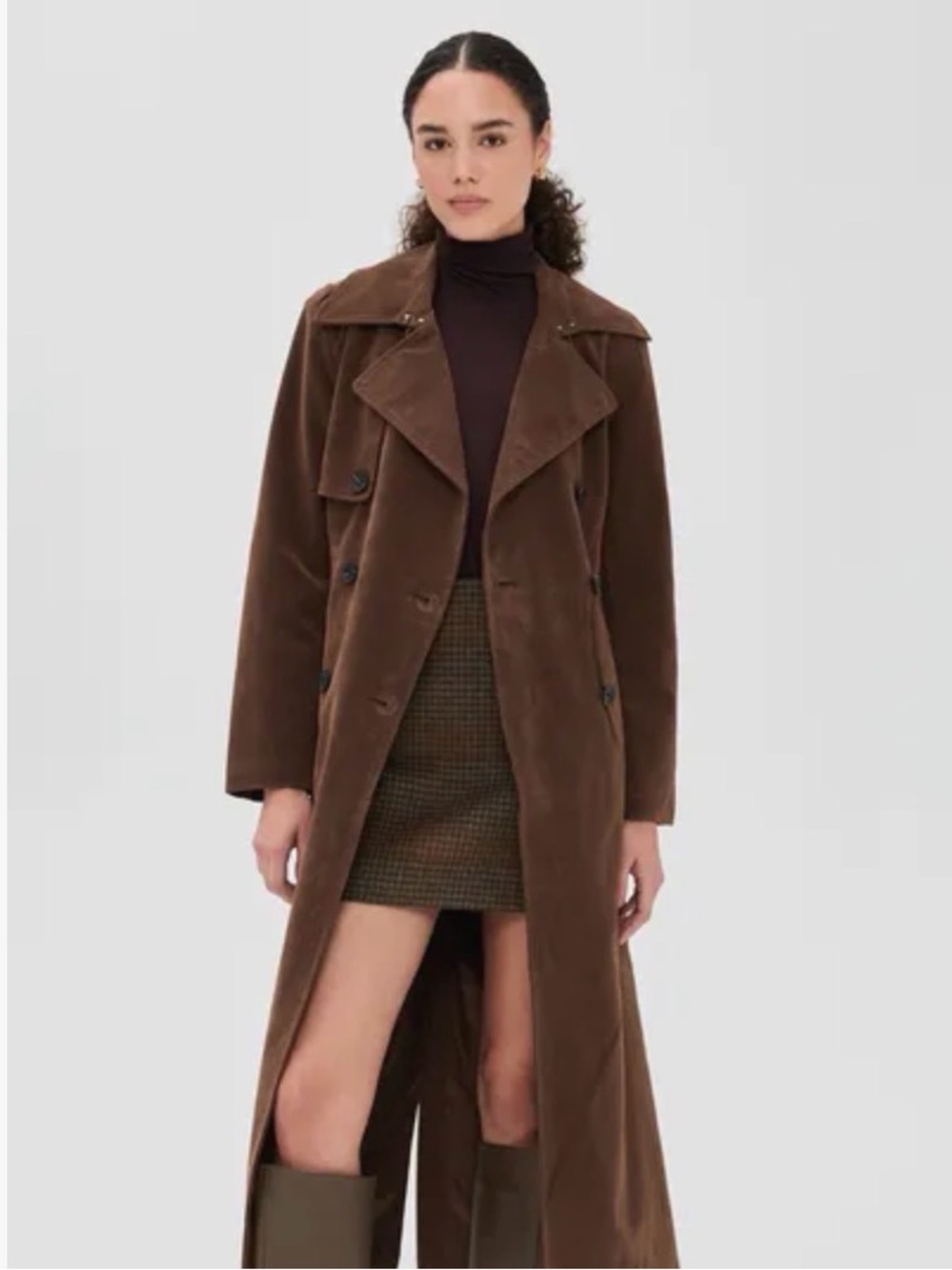 Avec Les Filles Faux
Suede Maxi Trench Coat
NWOT
COLOR- Brunette - Picture 2 of 7